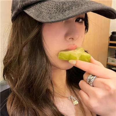 乌鸦小姐与蜥蜴先生