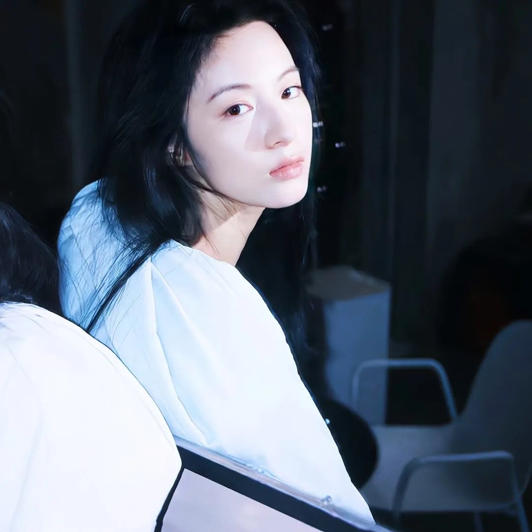 一袭青衣处女心